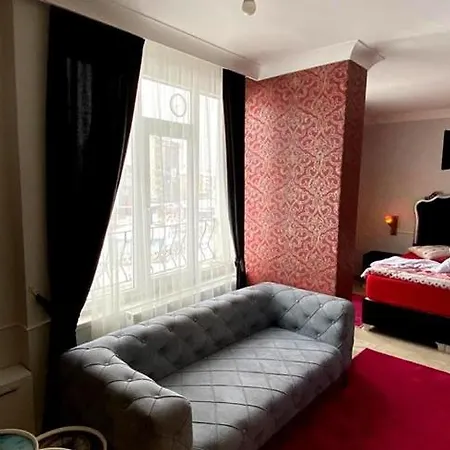çimen Vip